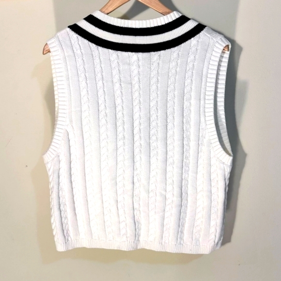 Recreational Habits Steffi Cricket sweater vest SZ XL Worn Once fits M/L Nwot - Picture 6 of 9